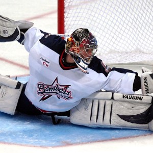 爱游戏中国电竞-战术方向：两大豪门的布局秘诀曝光！